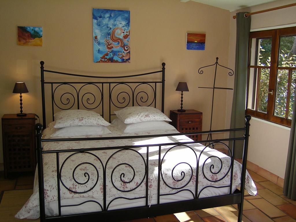 Mas La Provence Bed & Breakfast L'Isle-sur-la-Sorgue Bilik gambar