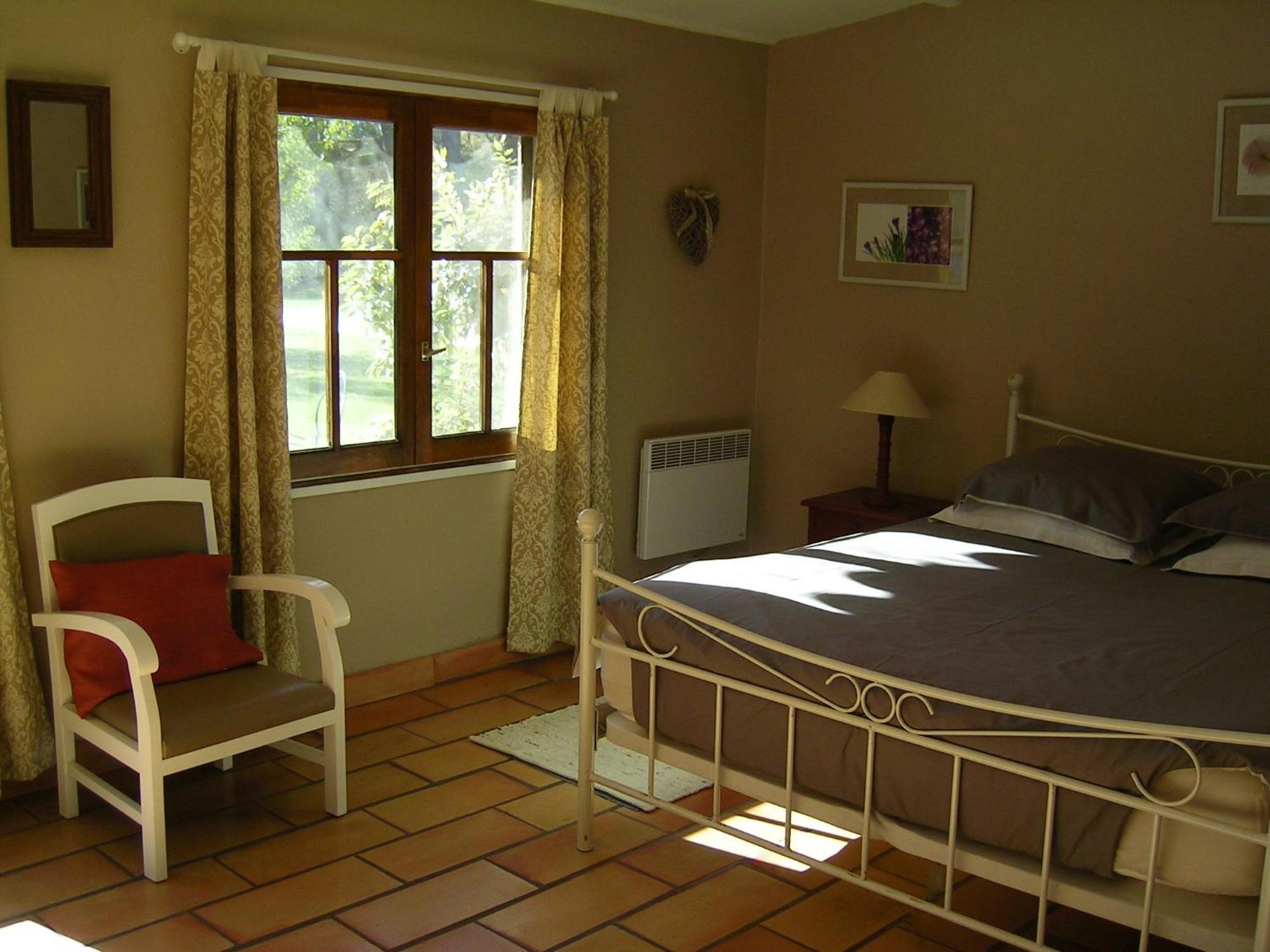 Mas La Provence Bed & Breakfast L'Isle-sur-la-Sorgue Bilik gambar
