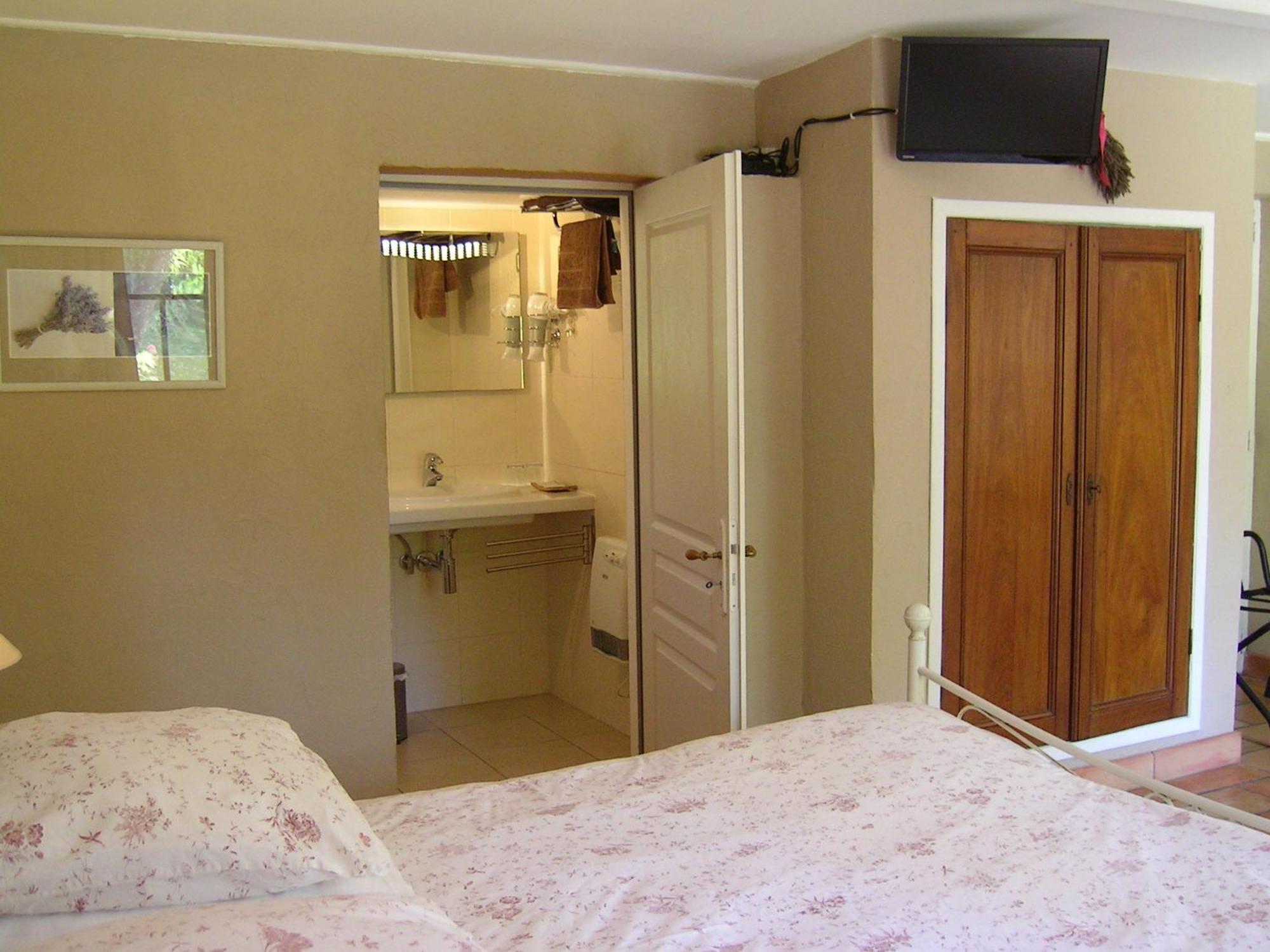 Mas La Provence Bed & Breakfast L'Isle-sur-la-Sorgue Bilik gambar