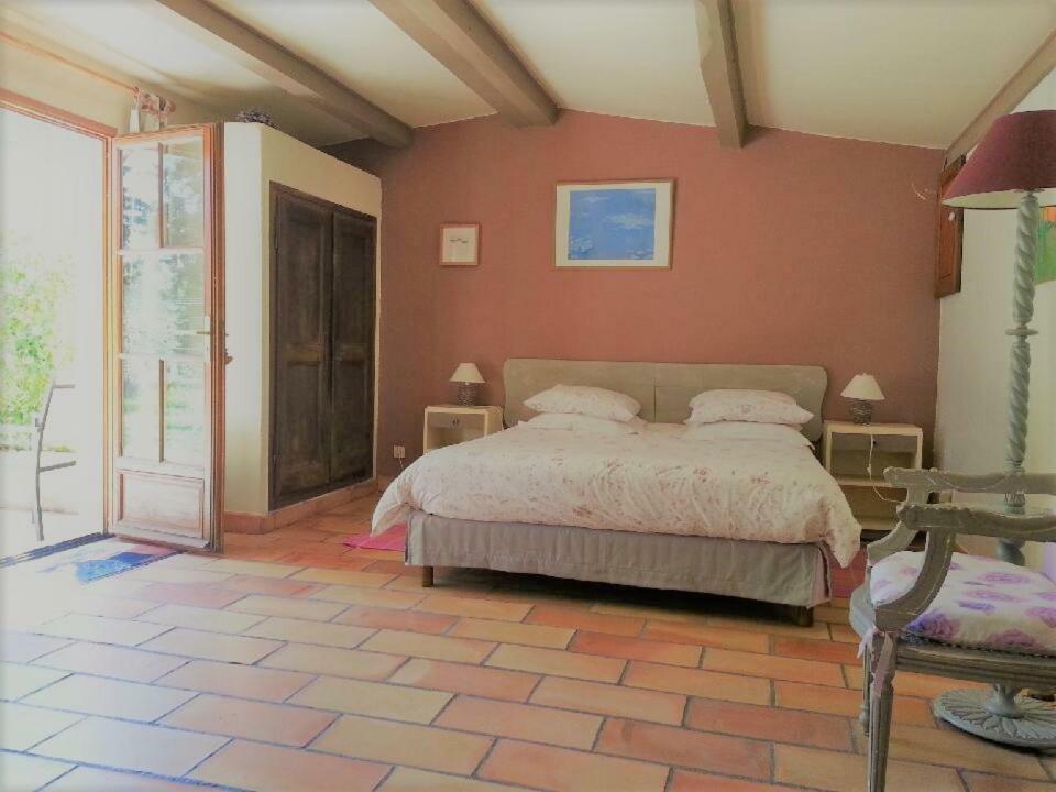 Mas La Provence Bed & Breakfast L'Isle-sur-la-Sorgue Bilik gambar